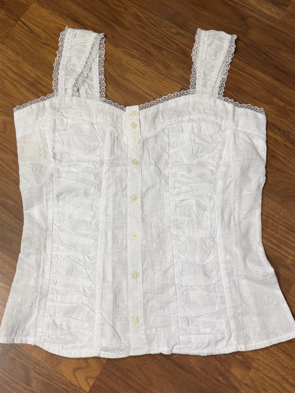Y2K Summer Lips Lace-Trim White Eyelet Button-Front Women's Blouse Size M